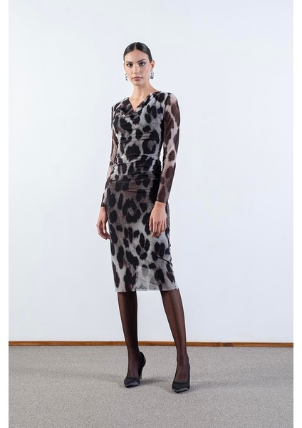 Stellan Degaje Yaka Yanları Büzgülü Elbise Siyah fiyatları