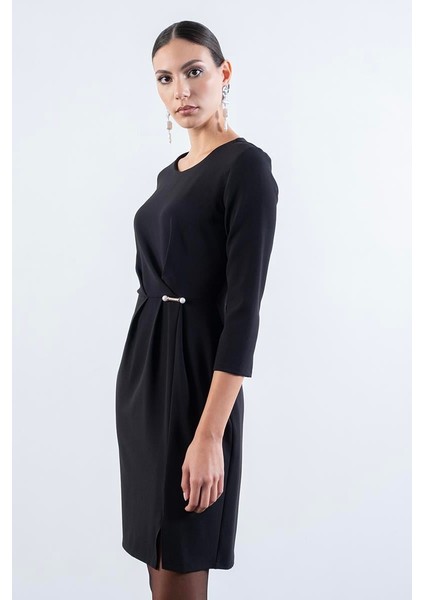 Fairbrass Bisiklet Yaka Beli Incili Iğne Detaylı Elbise Siyah fiyatları