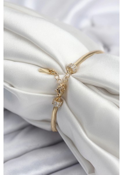 Pirinç Vıp Seri Gold Renk Kutup Yıldızı Model Kadın Bileklik fiyatları