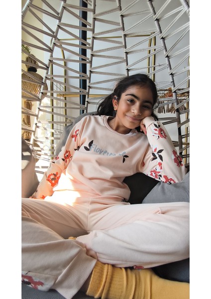 Kız Çocuk Alt Üst Takım Uzun Kollu Eşofman Rahat Şık Modern Tasarım fiyatları