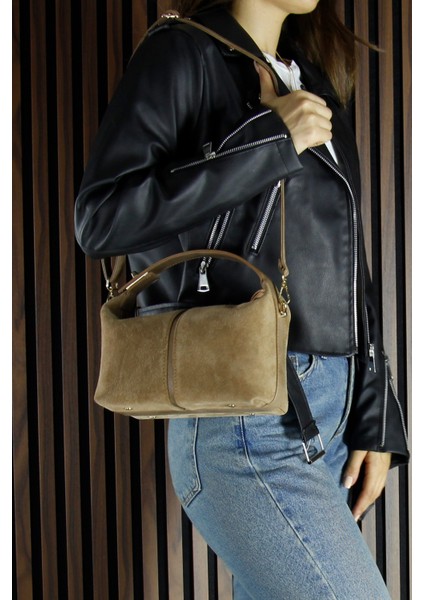 Vizon Hakiki Dana Süet Fermuarlı Askılı Iç Cepli Orta Boy Günlük Omuz Çantası fiyatları