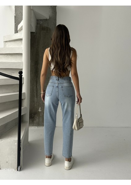 Kadın Kemer Apoletli Mom Jeans fırsatları