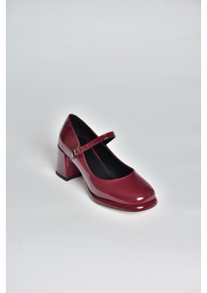 T820059108 Bordo Rugan Kalın Topuklu Kadın Ayakkabı fiyatları