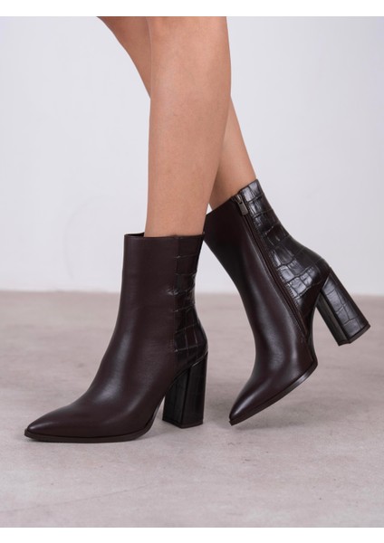 Frina Kahve Hakiki Deri Kadın Bot