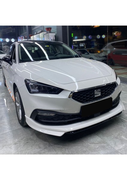 Seat Leon Mk4 Ön Ek 2020-2024 (Plastik) Boyasız