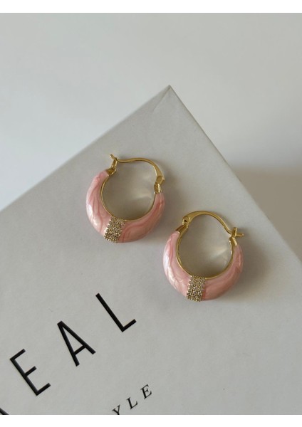 Pembe Renkli Bombe Orta Boy Gold Oval Çelik Küpe fırsatları