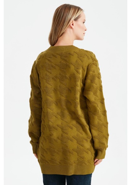 21504 Kazayaklı Havlu Örgülü Triko Hırka modelleri