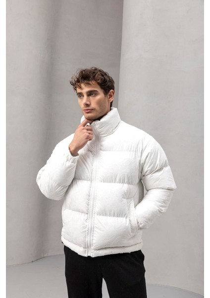 Harjo Etnik Desen Yüksek Yaka Şişme Erkek Mont - Ekru