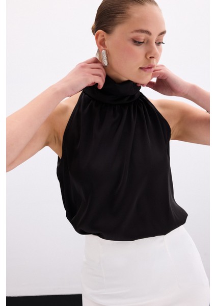 Desenli Kolsuz Bluz indirimleri