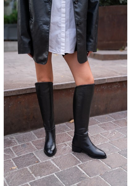 Caterina Siyah Renkli Hakiki Deri Arkadan Fermuarlı Kadın Çizme modelleri