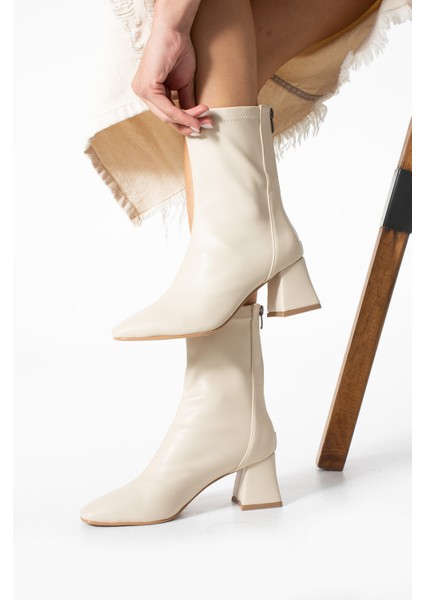 Alvis Ekru Renkli Kalın Topuk Streç Kadın Bot