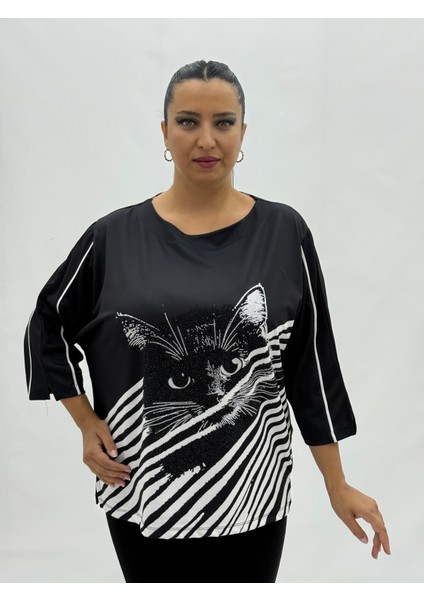 Büyük Beden Kedi Motifli Taş Detaylı Kapri Kol Viskon Kadın Bluz fiyatları