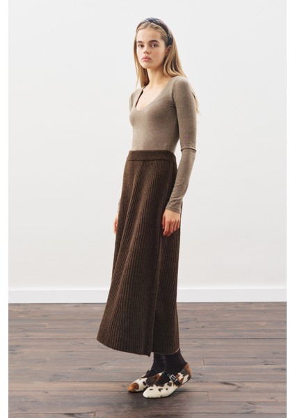 Triko Kloş Etek Kahverengi indirimleri