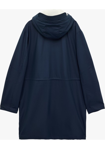 Kapaklı Cep Detaylı Bağcıklı Kapüşonlu Uzun Yağmurluk fırsatları