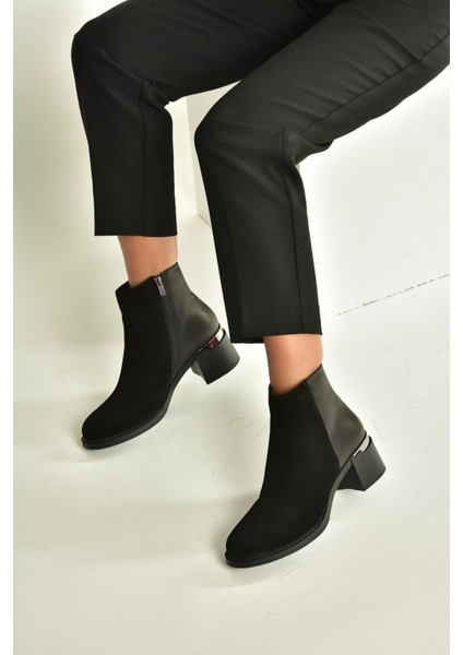 V555559502 Siyah Hakiki Deri Süet Kalın Topuklu Kadın Bot