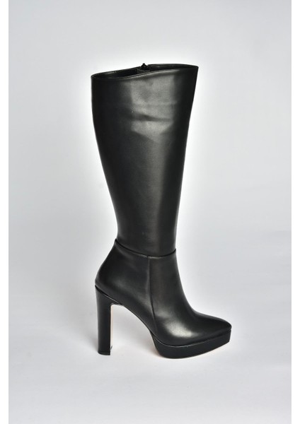 V820660609 Siyah Kalın Platform Topuklu Kadın Çizme