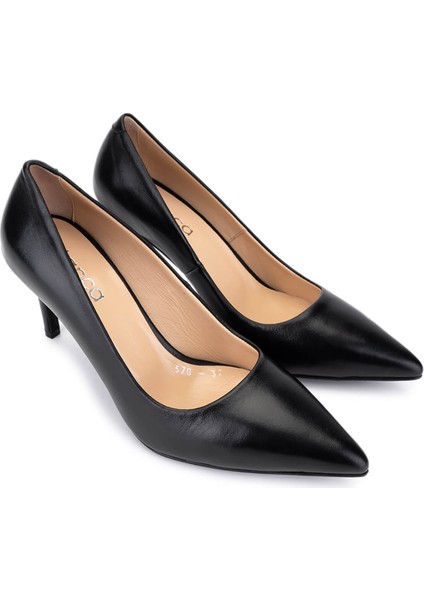 Kadın Hakiki Deri Siyah Topuklu Ayakkabı 1132 570 Bn Ayk SK25-26 Sıyah Derı fiyatları