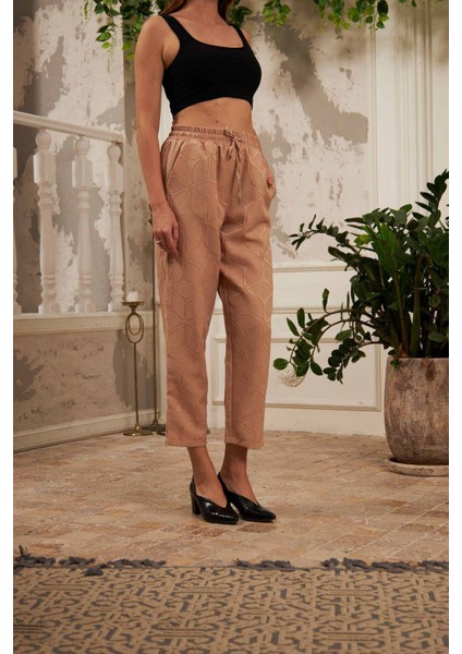 Kadın Beli Lastikli Rahat Kalıp Desenli Pantolon fırsatları