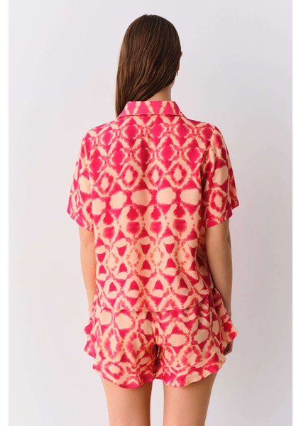 Desenli Perla Maskülen Şort Pijama Takımı fiyatları