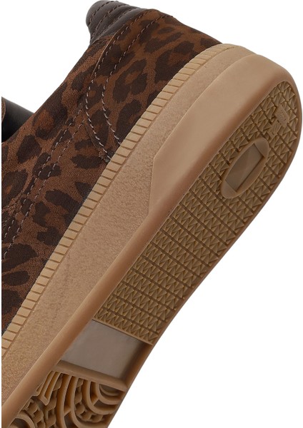 Kadın Kahverengi Bağcıklı Leopar Desenli Süet Deri Sneaker 25AFD420310