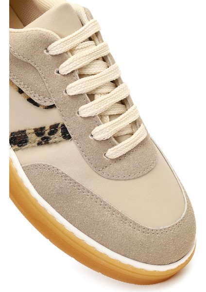 Kadın Bej Bağcıklı Kalın Tabanlı Desenli Deri Sneaker 25AFE145314