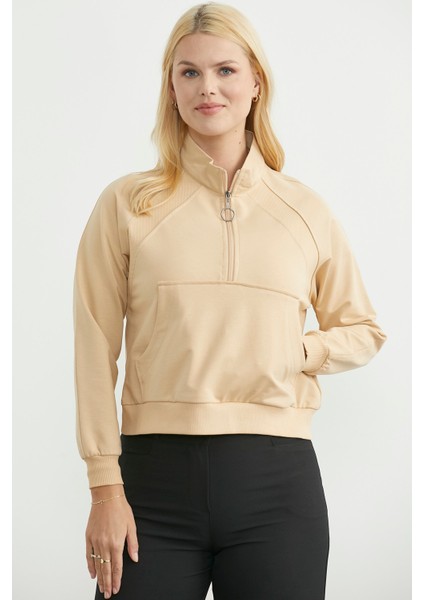 Dik Yaka Kanguru Cepli Crop Sweatshirt - Bej
