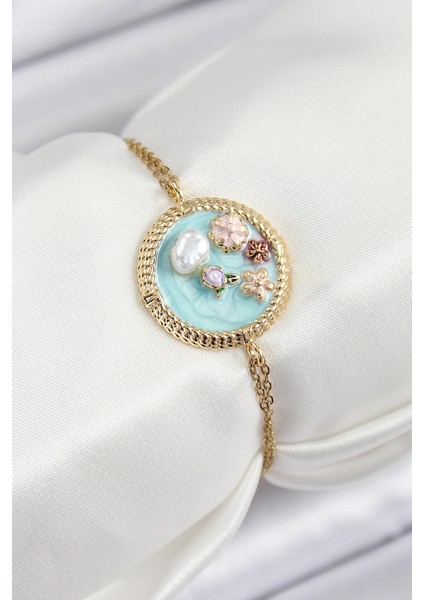 316L Çelik Zincir Turkuaz Mineli Sanatsal Portre İnci Detaylı Çiçek Model Gold Renk Kadın Bileklik