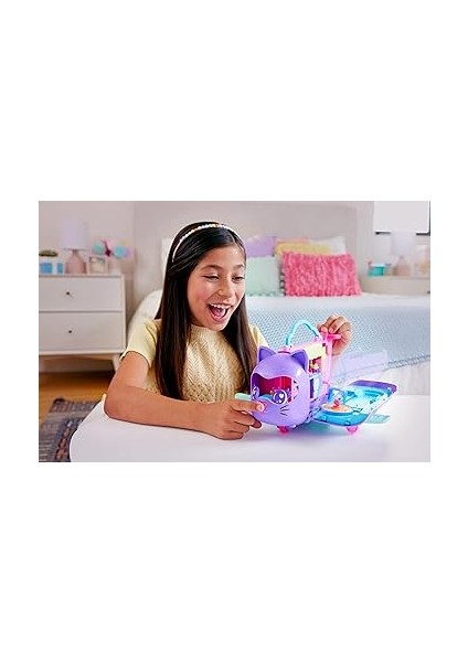 Pocket™ Minik Kedi Hava Yolları™ Oyun Seti Polly Pocket Adventures In Rio Uçak Oyun Seti, 2 Mikro Bebek ve Evcil Hayvan, Aksesuarlar, Seyahat Oyuncağı Uçak HWP19 fiyatları