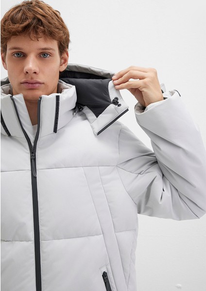 Su Itici Kapüşonlu Gri Şişme Mont 0110675-70074