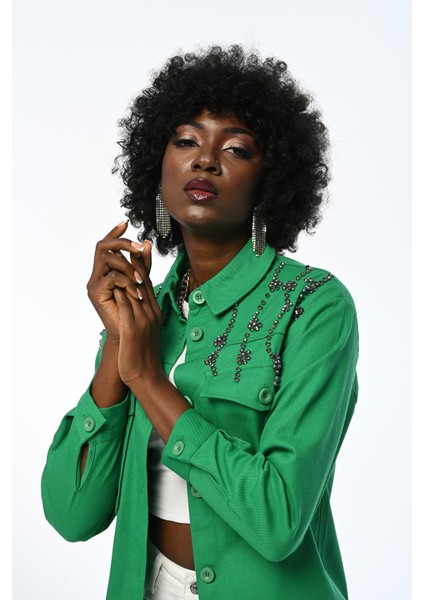 Kadın Robası Taş Işlemeli Düz Renk Gömlek-Ceket fırsatları