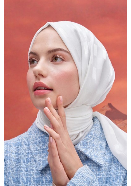 Küpçizgi Jakar Italyan Ipekli Şal Ekru indirimleri