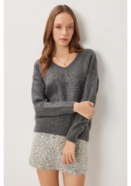 V Yaka Yumuşak Dokulu Triko Kazak LCI0038 Antrasit fiyatları