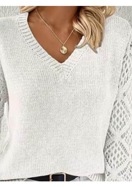 Eyesof Kadın Uzun Kollu V Yaka Kol Delikli Baklava Desen Detaylı Triko Kazak fiyatları