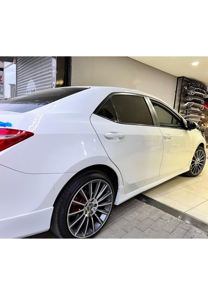 Toyota Corolla Yan Marşpiyel 2013-2018 (Plastik) Boyasız