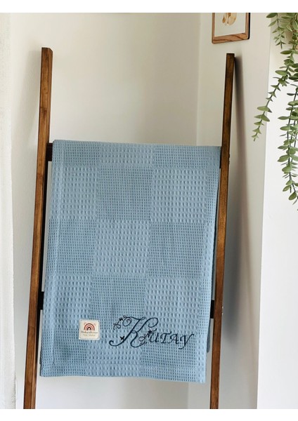Ftbabycollection Çift Taraflı Kişiye Özel Isim Nakışlı Waffle Pike & Müslin Bebek BATTANIYESI 90X100 CM modelleri