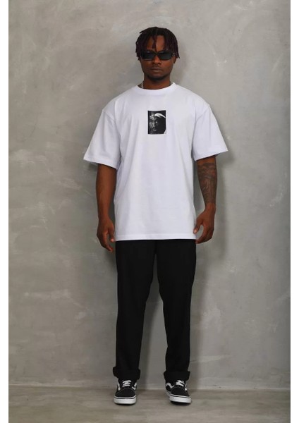 Unisex Oversize Baskılı Bisiklet Yaka T-Shirt - Beyaz fırsatları