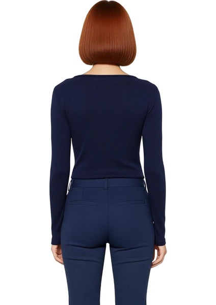 Kadın Moda Şık Regular Kruvaze Yaka Slim Kalıp Örme Fitted Vücuda Oturan Yaka Kol Fitilli Esnek Bluz modelleri