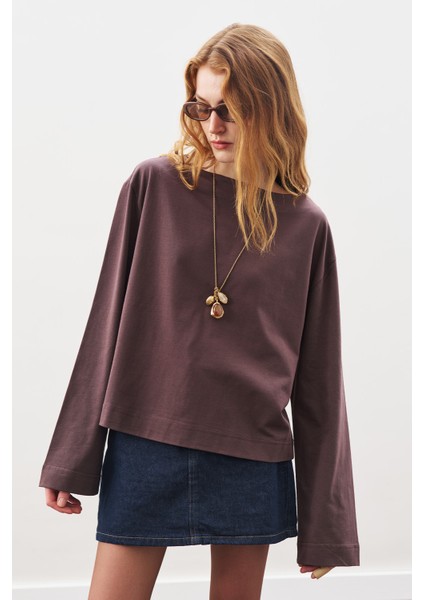 Kayık Yaka Uzun Kol Tshırt Kahverengi