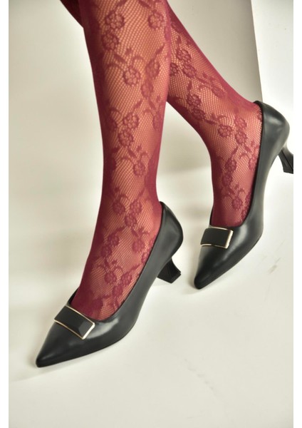 V250521109 Siyah Kalın Topuklu Sivri Burun Kadın Ayakkabı