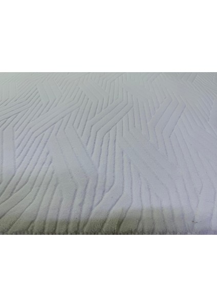 4303 Desen Beyaz Renk Kesme Kaymaz Taban Halı Yolluk fiyatları