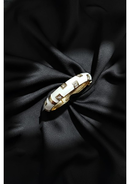 Mineli Beyaz Taşlı Kelepçe Mnl-Klp-02 modelleri