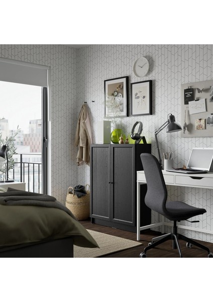 Bılly Kapaklı Kitaplık Siyah Meşe Görünümlü 80 x 30 x 106 cm modelleri