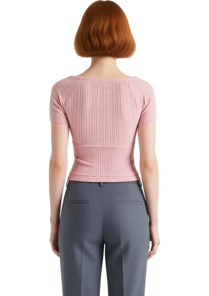 Kadınlar Için Kare Yaka Kısa Kollu Triko Bluz Ajurlu Detay ve Vücuda Oturan Crop Kesim Kaliteli modelleri