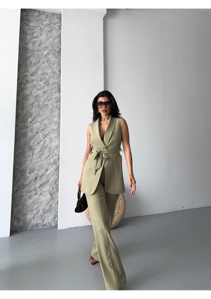 Kadın Şal Yaka Kuşaklı Yelekli Palazzo Pantolonlu Takım Elbise fiyatları