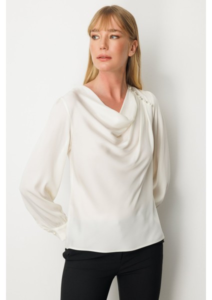 Ekol Degaje Yaka Saten Bluz fiyatları
