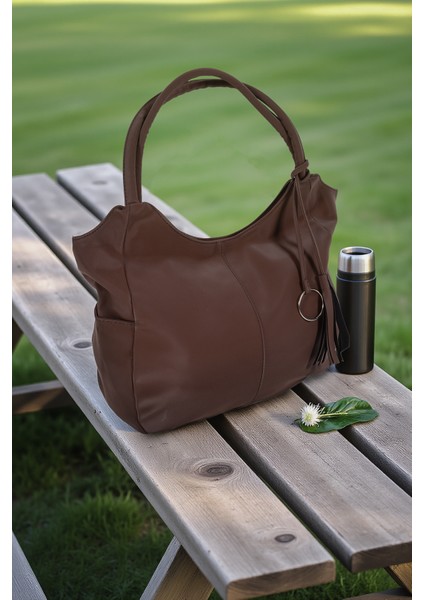 Astarlı Tek Bölmeli Püsküllü El ve Omuz Çantası 111005 modelleri