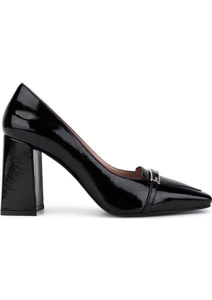 Kadın Hakiki Deri Siyah Rugan Topuklu Ayakkabı 1096 2081 Bn Ayk SK25-26 Sıyah Rgn