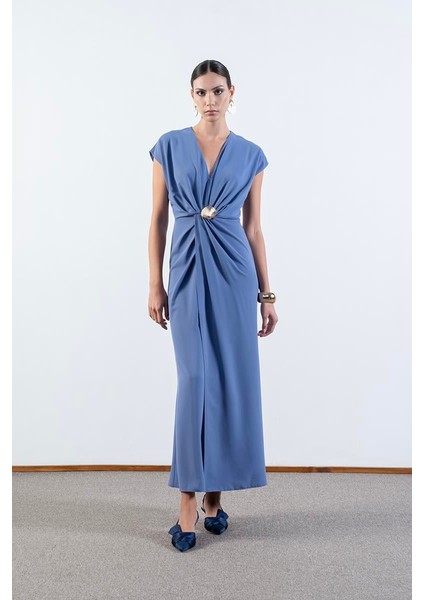 Ovaldes V Yaka Pileli Anvelop Belde Aksesuar Detaylı Elbise Indigo