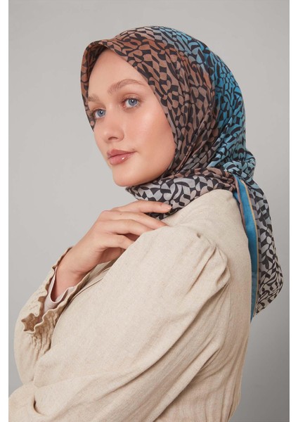 Indigo Renk Geçişli Desen Soft Eşarp modelleri