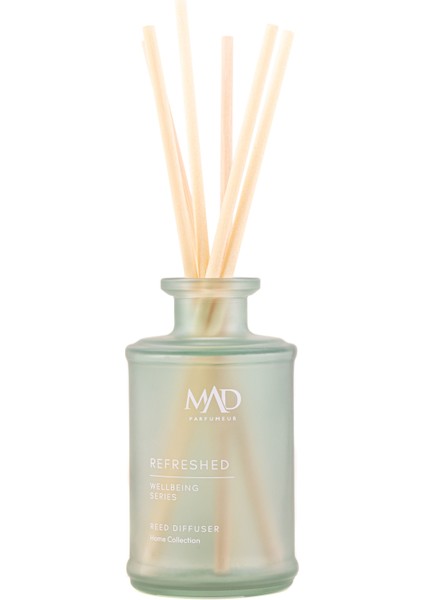 Mad Wellbeing Refreshed 190 ml Ortam Kokusu ve 200 gr Mum Seti modelleri